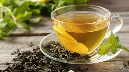 Green Tea: Apply cooled green tea to calm acne-prone skin.